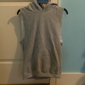 Sleeveless hooded sweatshirt